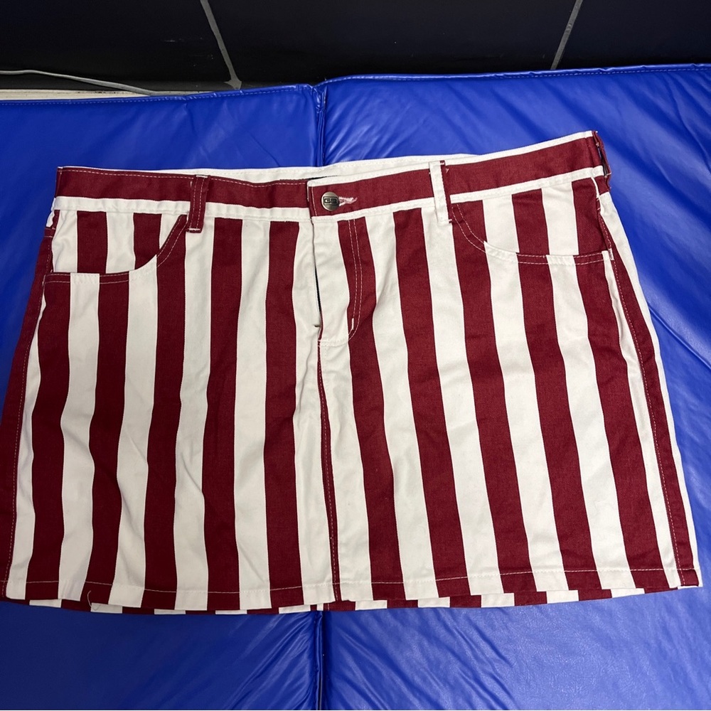 Game Bibs Mini Skirt Womens Size 16 Maroon Red White 100% Cotton